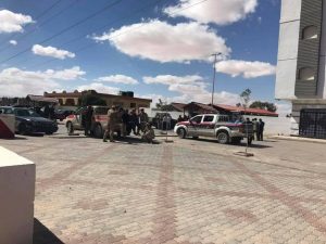 اشتباكات مسلحة امام مقر مجلس النواب واصابة النائب صالح هاشم