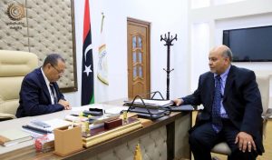 الثني يلتقي برئيس مؤسسة الاستثمار التابعة له