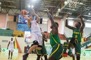 الليبي “ادريس زيو”  بين افضل 10 لاعبين في بطولة افريقيا لكرة السلة تحت 18 عام