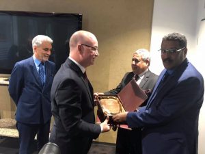 حفتر يبعت برسالة خطية إلي الاتحاد الافريقي