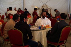 بالصور | لقاء لم شمل بين شباب سوق الجمعة وشباب بطرابلس في ميناء الشعاب