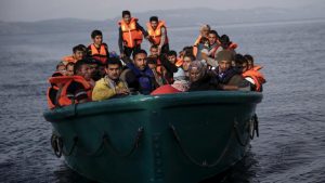 رويترز |(15) مهاجر مصري غير شرعي ماتوا في قارب قبالة سواحل ليبيا