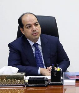 معيتيق لـ أسطر ” الرئاسي وقع قرار صرف علاوة الاسر”  