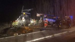 اصطدام قطار بحافلة فى جنوب صربيا