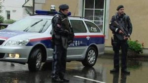 قتيل وجريح في إطلاق نار بمطعم في فيينا