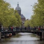 بعد زحام وضجيج وغلاء.. مدن أوروبية تريد “التخلص من السياح”