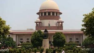 بسبب وجودة فى الحياة يقود والدية الى المحكمة