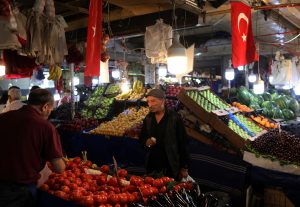 تراجع ثقة المستهلك التركى إلى 57.8 نقطة فى فبراير