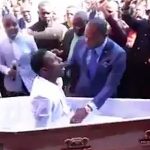 قس فى جنوب إفريقيا يدعى إحياءه لشخص ميت والكنيسة تقاضيه