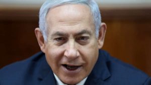 نتنياهو: كتاب التوراة سيصل إلى القمر!