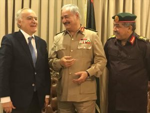 حفتر يرفض لقاء سلامة في الرجمة , وسلامة يستعين بالقاهرة