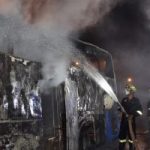 سائق يضرم النار فى حافلة تقل أطفالا بإيطاليا احتجاجا على غرق المهاجرين