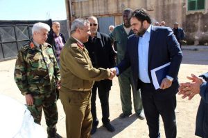 المؤسسة الوطنية للنفط تمنح جهاز حرس المنشآت النفطية آليات وسيارات