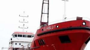 مهاجرون يختطفون ناقلة نفط من المياة الإقليمية الليبية ويتوجهون به نحو إيطاليا