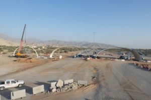 الإمارات تدخل موسوعة جينيس بأكبر جسر فولاذى قوسى