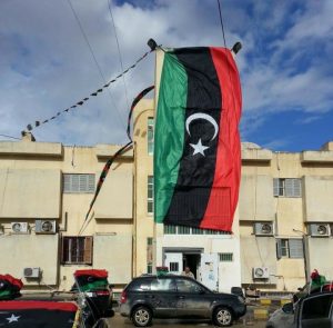 مسلحون يغلقون إدارة الحسابات العسكرية طرابلس