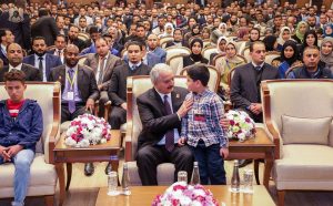 حفتر يشارك في الملتقى الاول لمستقبل شباب ليبيا