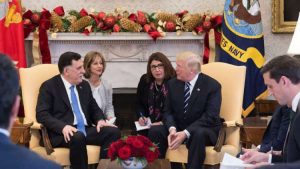 رويترز | طرابلس تحث ترامب على منع داعمي حفتر من التدخل في شؤون ليبيا