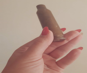 ماذا تفعل الحسناء الايطالية في ليبيا وما علاقتها باسرائيل والامارات!؟