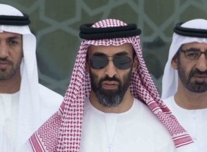 الخليج الجديد | بعد هزيمة غريان.. طحنون بن زايد يموّل خطة لمنع الانشقاقات عن حفتر