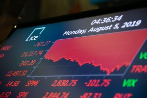 “الكساد العظيم” .. العالم على شفا انهيار مالي